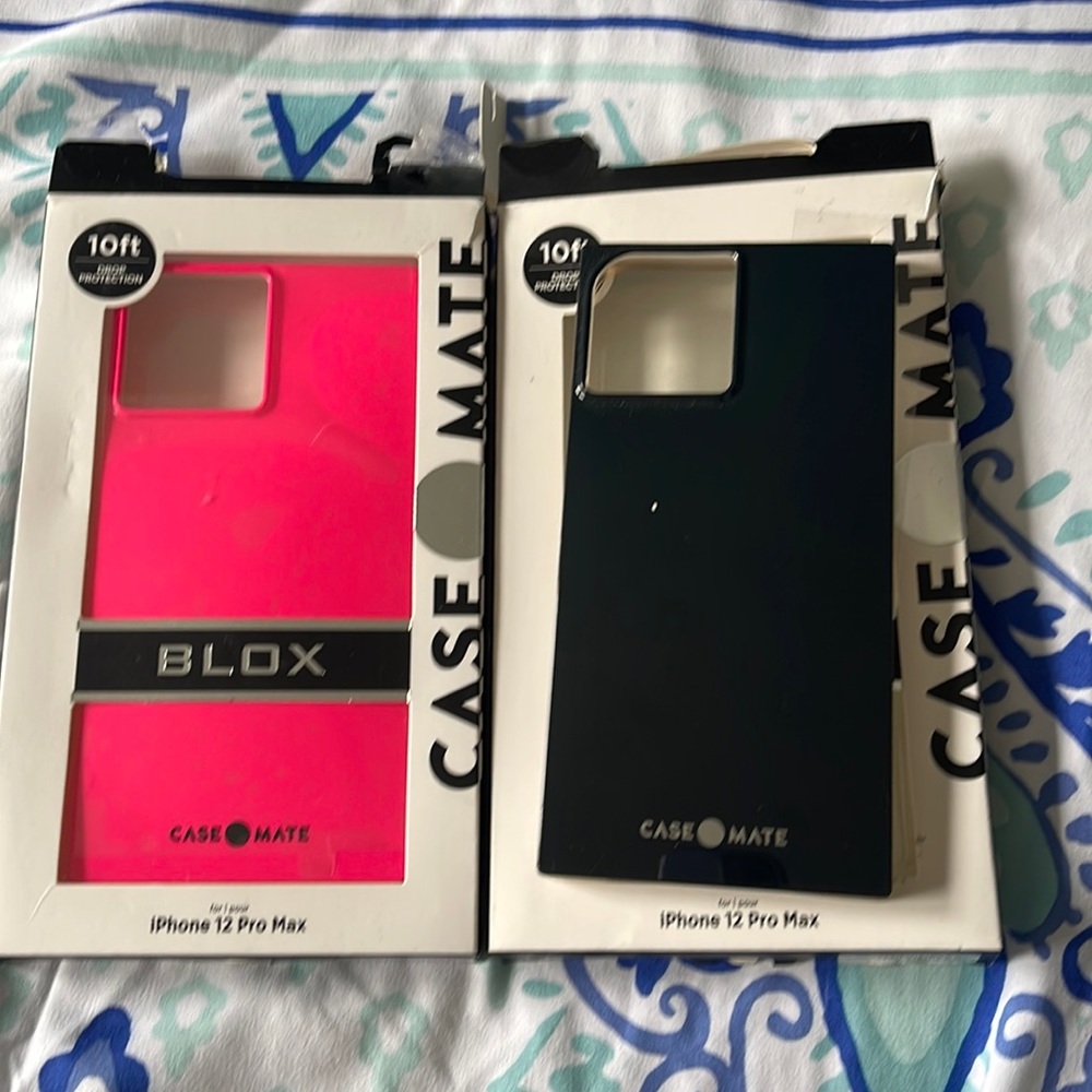 Blox IPhone 12 Pro Max cases - lot